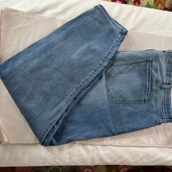 Torrid Premium 5 Pocket jeans Size 26R - Picture 8 of 10